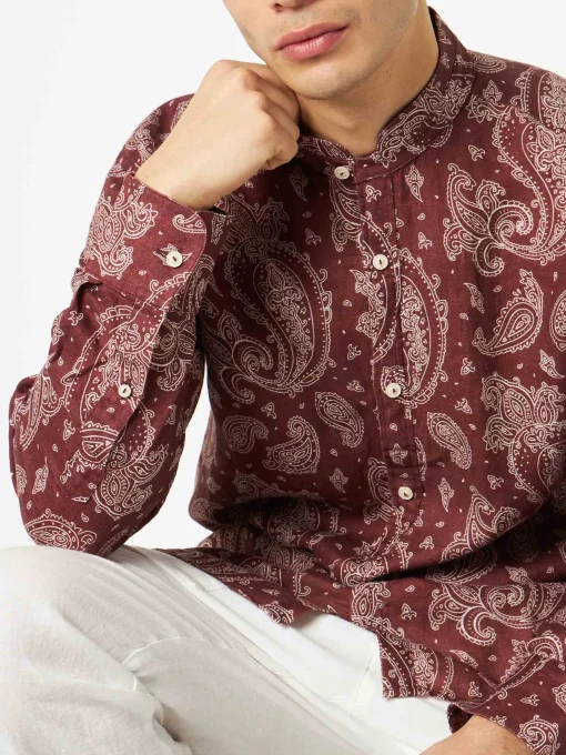 Camicia da uomo con stampa paisley