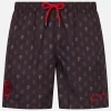 Costume da bagno da uomo in tessuto leggero con stampa logo Milan e patch | AC MILAN SPECIAL EDITION