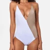 Costume intero con scollo a V