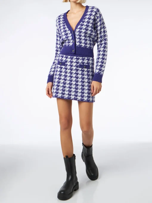 Gonna da donna in maglia con bottoni gioiello