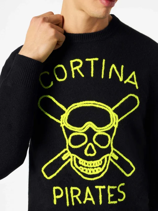 Maglia da uomo nera ricamo Cortina Pirates fluo