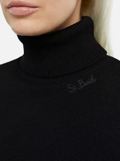Maglione da donna Moody nero a costine sottili