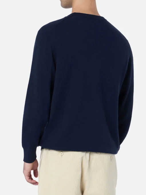 Maglione da uomo blu Heron con ricamo mini Snoopy padel | EDIZIONE SPECIALE SNOOPY PEANUTS