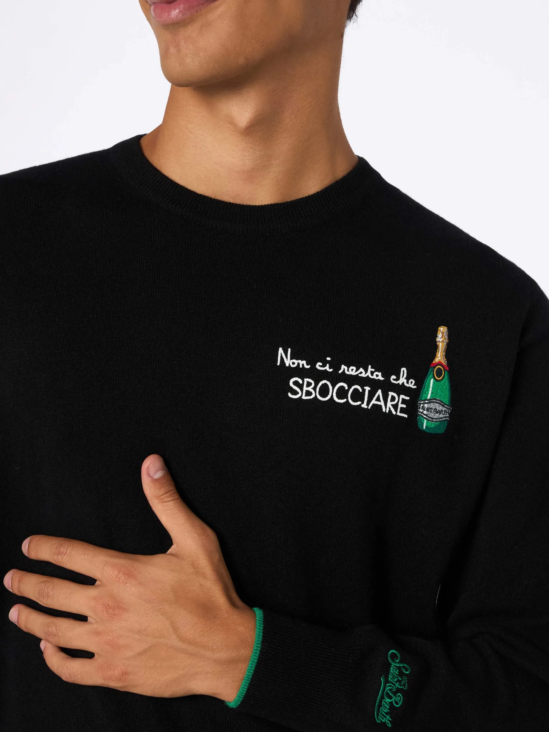 Maglione nero da uomo Heron con ricamo Non ci resta che sbocciare