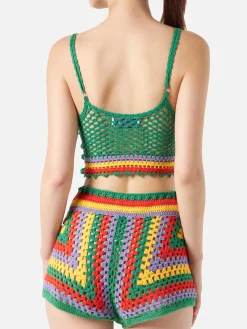 Top all'uncinetto multicolore