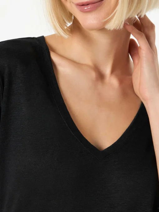T-shirt da donna in lino nero