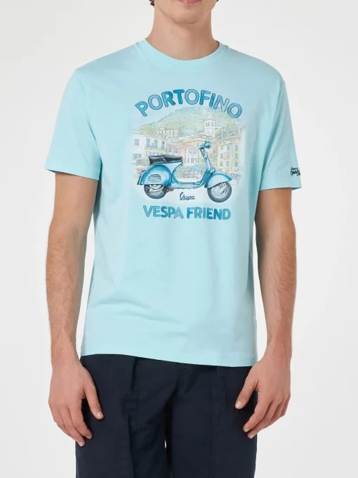 T-shirt da uomo con stampa piazzata Portofino Vespa Friend | EDIZIONE SPECIALE VESPA