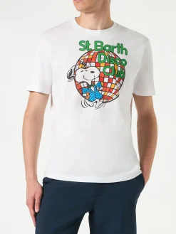 T-shirt da uomo in cotone con stampa St. Barth Disco Club e Snoopy | SNOOPY - EDIZIONE SPECIALE PEANUTS™