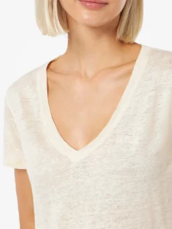 T-shirt scollo a V color bianco sporco Eloise in jersey di lino